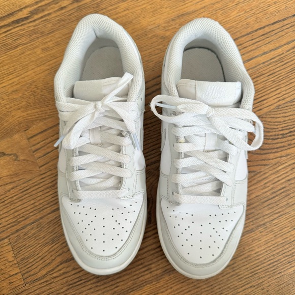 Nike Wmns Dunk Low - “Photon Dust” - Picture 3 of 8